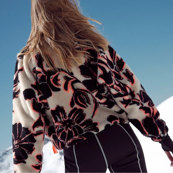 Free People Hit The Slopes Pullover - Picture 3 of 5